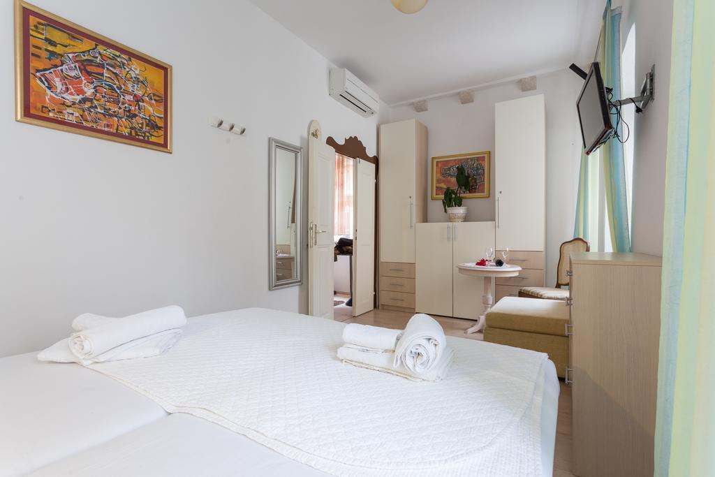 Apartman Lara Apartment Дубровник Екстериор снимка