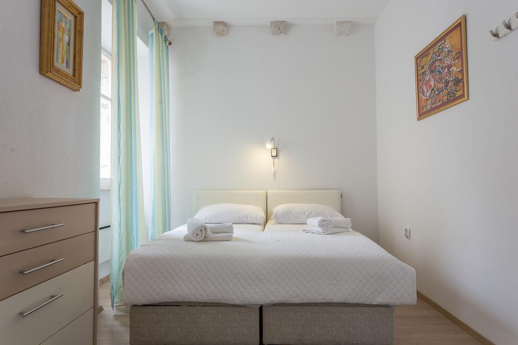 Apartman Lara Apartment Дубровник Екстериор снимка